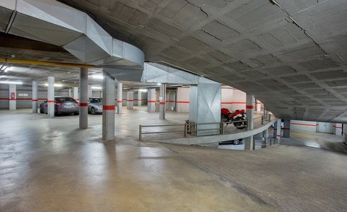 APARCAMENT PRIVAT Hotel Porta de Gallecs a Mollet del Vallés APARCAMENT PRIVAT Hotel Porta de Gallecs a Mollet del Vallés
