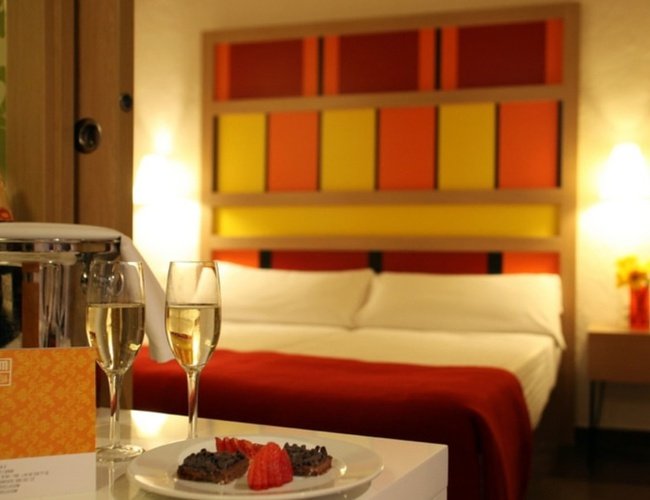 Reserva Ara i ESTALVIA JA! CiutatHotels Reserva Ara i ESTALVIA JA! CiutatHotels