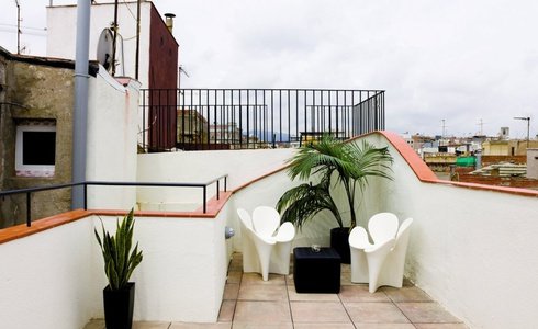 TERRASSA SOLÀRIUM Apartaments Ciutat Vella a Barcelona TERRASSA SOLÀRIUM Apartaments Ciutat Vella a Barcelona