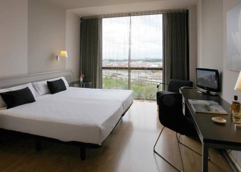Doble Hotel Ciutat de Granollers a Granollers Doble Hotel Ciutat de Granollers a Granollers