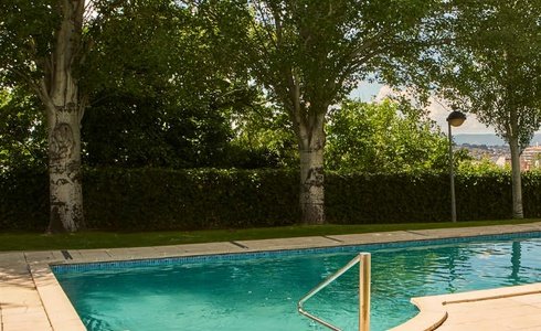 PISCINES Hotel Ciutat de Granollers a Granollers PISCINES Hotel Ciutat de Granollers a Granollers