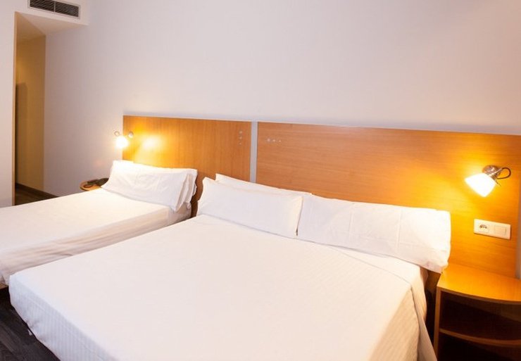 Doble + supletori Hotel Porta de Gallecs Mollet del Vallés Doble + supletori Hotel Porta de Gallecs Mollet del Vallés