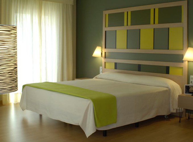 Doble us individual hotel ciutat barcelona Doble us individual hotel ciutat barcelona